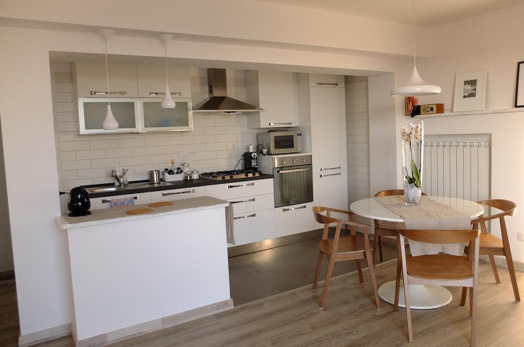 Apartamento Attico Al Mare Lido di Ostia Habitación foto