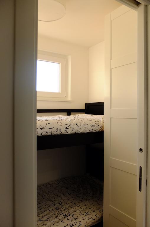 Apartamento Attico Al Mare Lido di Ostia Habitación foto